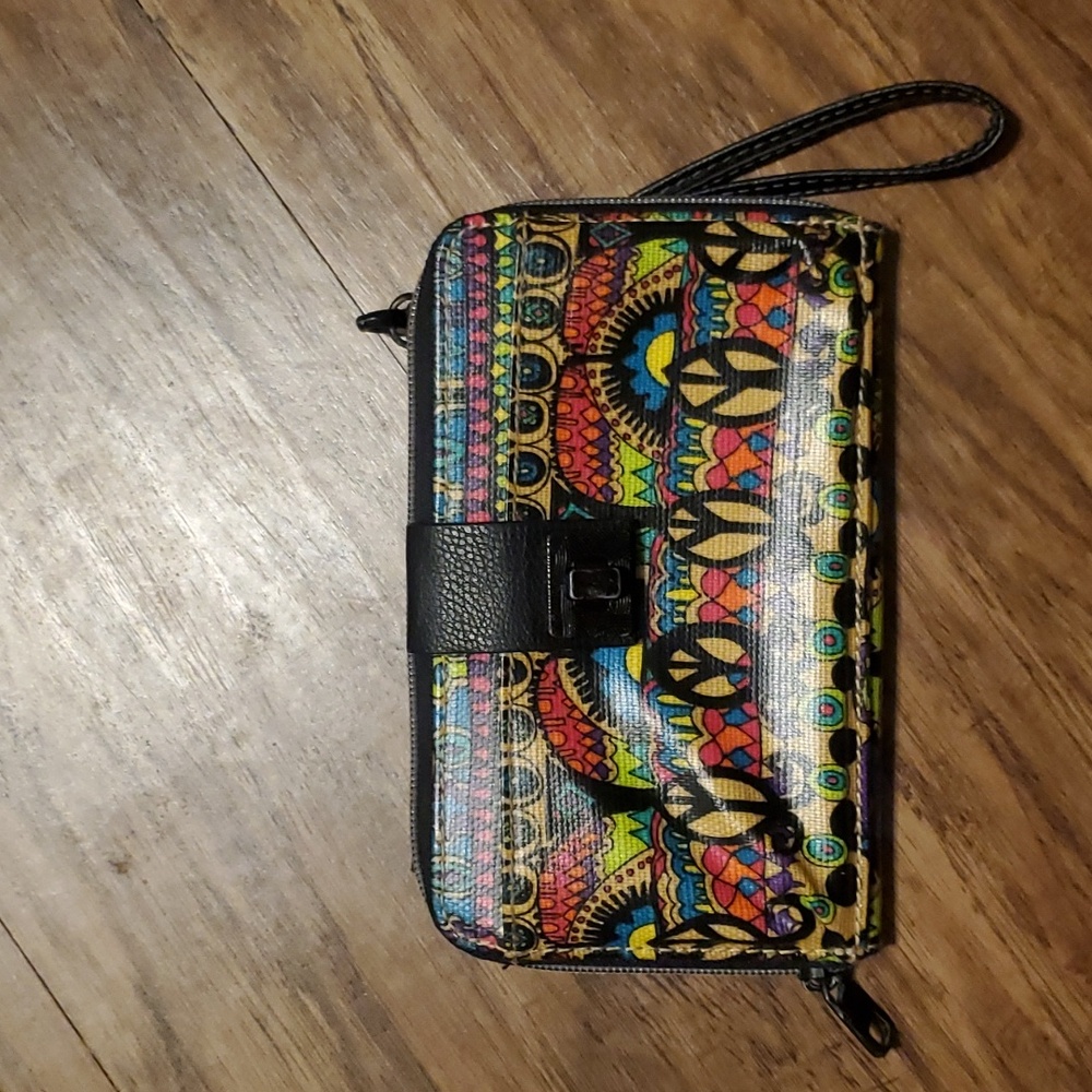 Sakroots wallet bag wristlet